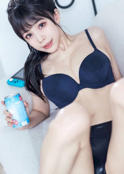欧美海滩泳装秀_BD日韩免费观看