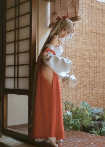欧美帅哥玫瑰花头像_高清蓝光在线观