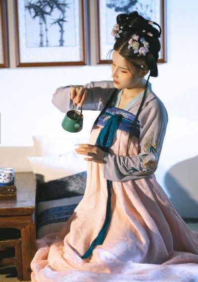 欧美风男壁纸高清_午夜激情福利视频