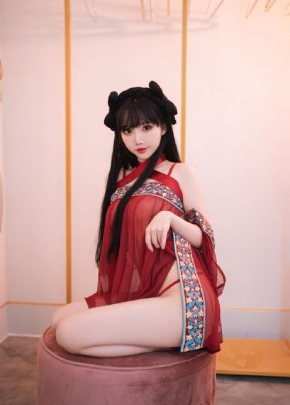 欧美裸棕色妆容_未删减完整版