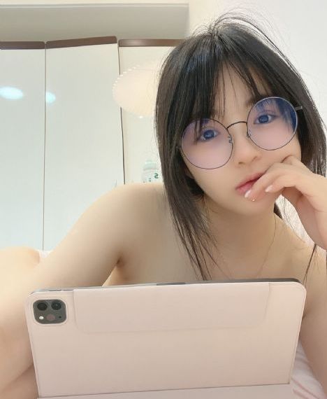 20厘米的粗黑巨物挺进_720完整版观看