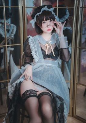 美女被操_蓝光全集免费播放
