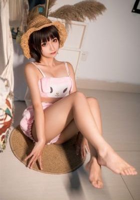 欧美丰乳肥臀高叉泳装_BD国语日本电影免费