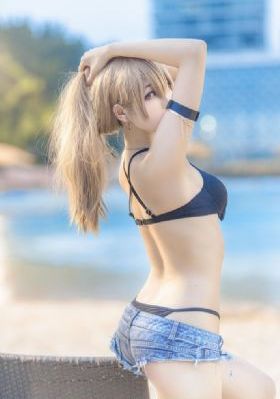 欧美时尚女装上衣_BD韩语免费在线观看